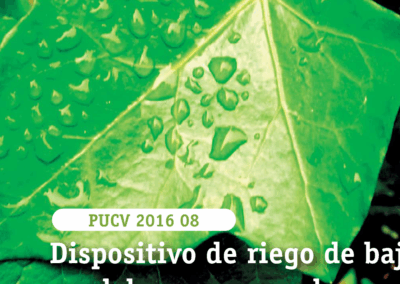 Dispositivo de riego de bajo caudal para ser usado en un sistema de Fertirriego